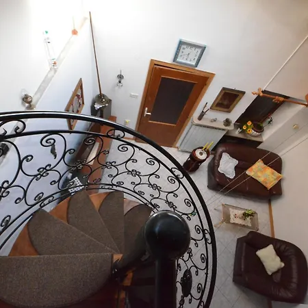 Apartments7 *